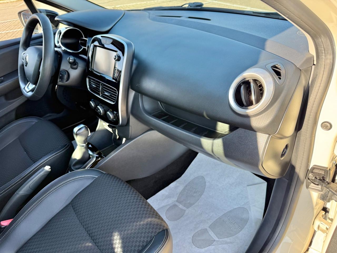 Renault Clio dCi 8V 90CV EDC Start&Stop 5P*Navi