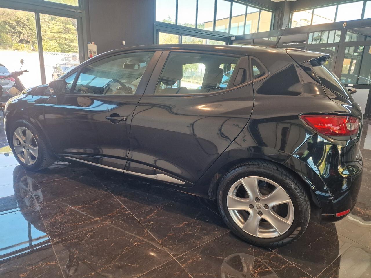Renault Clio 1.2 75CV GPL 5 porte Live