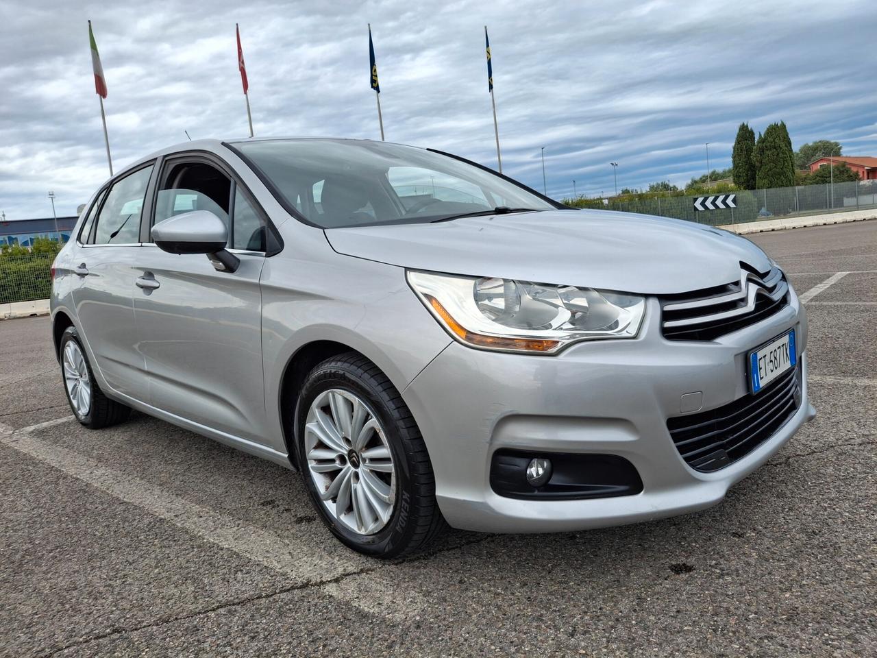 Citroen C4 1.6 e-HDi 115 airdream Exclusive