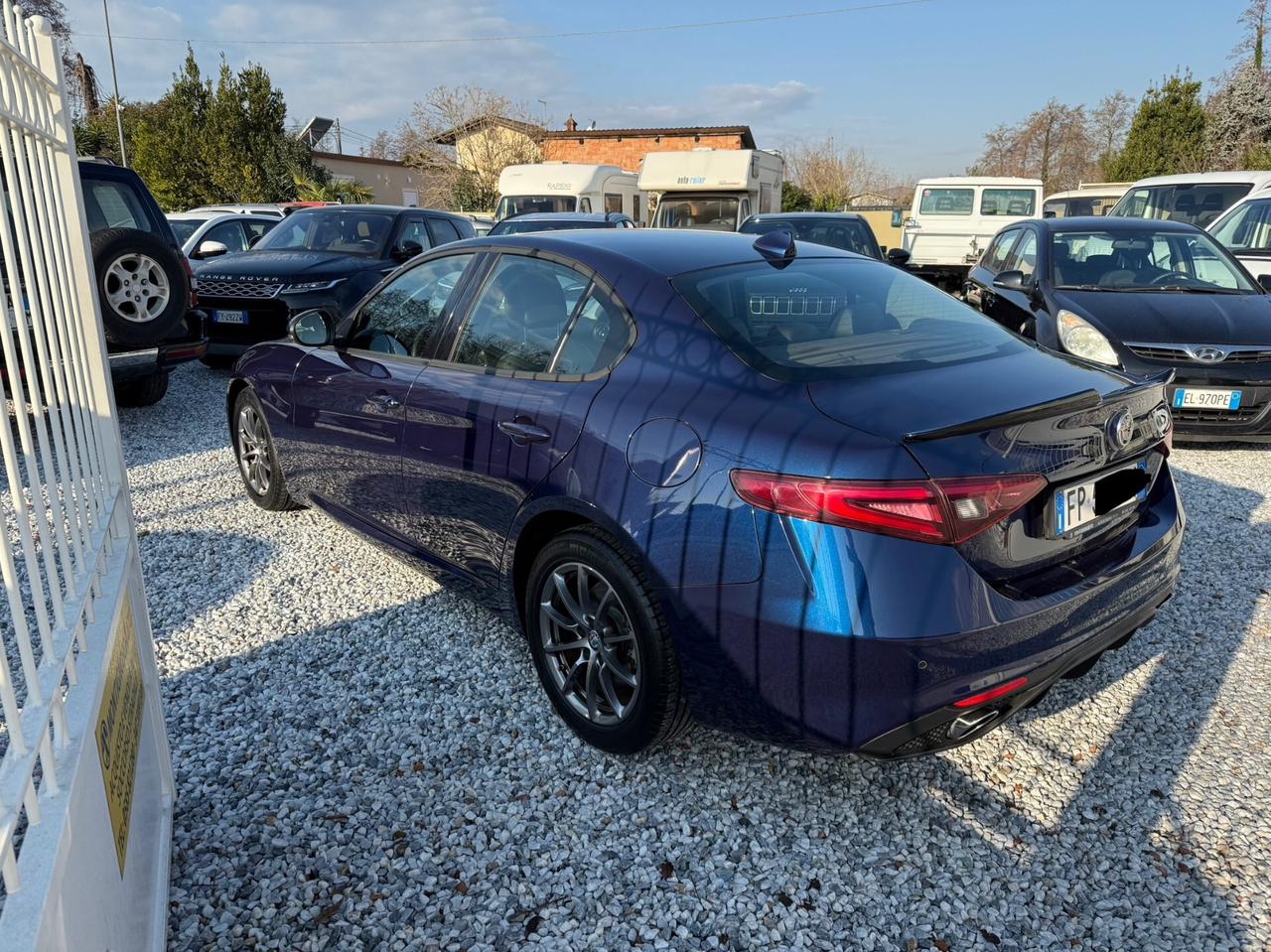 Alfa Romeo Giulia 2.2 Turbodiesel 180 CV Business Sport