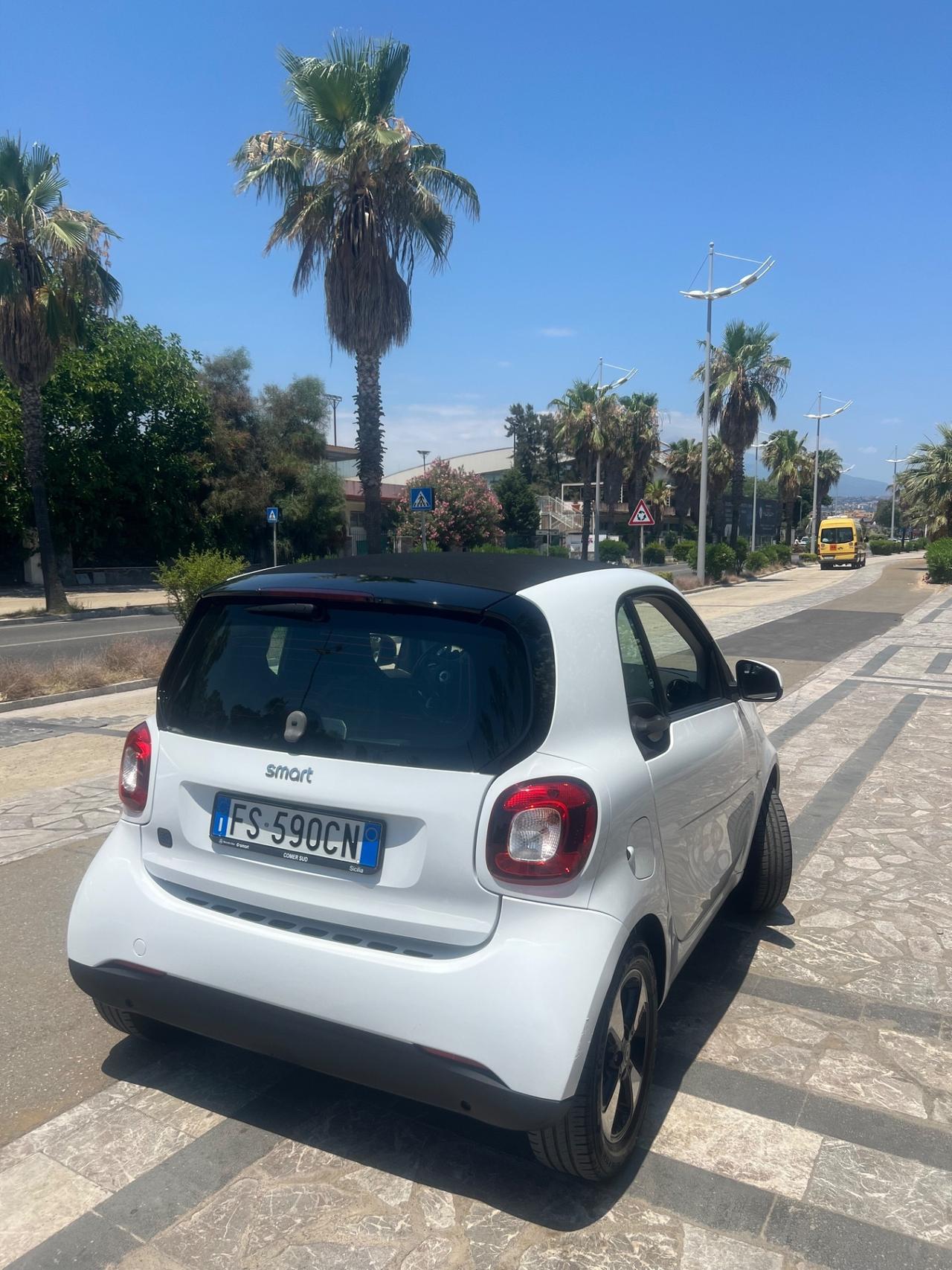 Smart ForTwo EQ Youngster