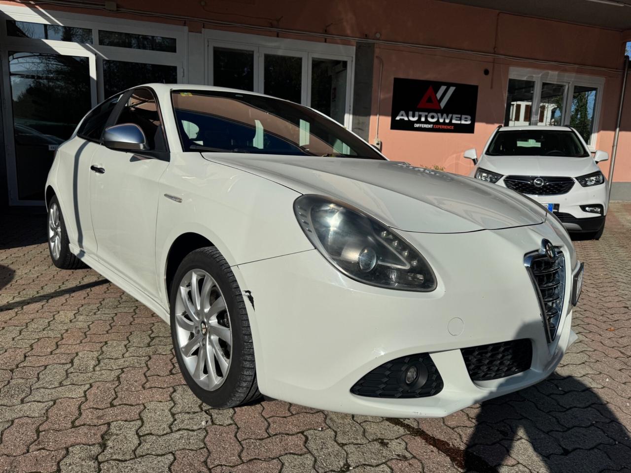 Alfa Romeo Giulietta 2.0 JTDm-2 140 CV Distinctive*GRANDINATA*