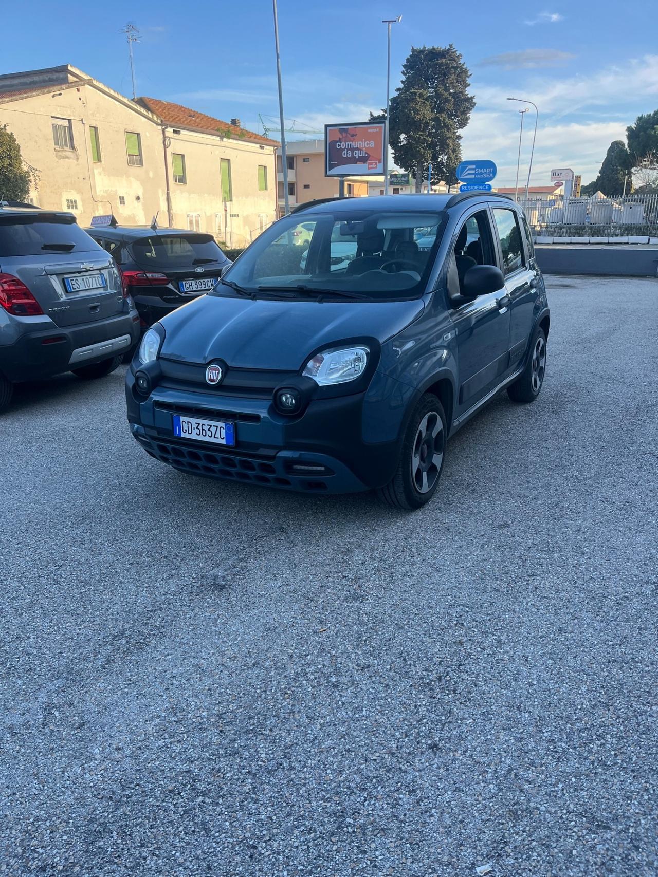 Fiat Panda Cross 1.0 FireFly S&S Hybrid