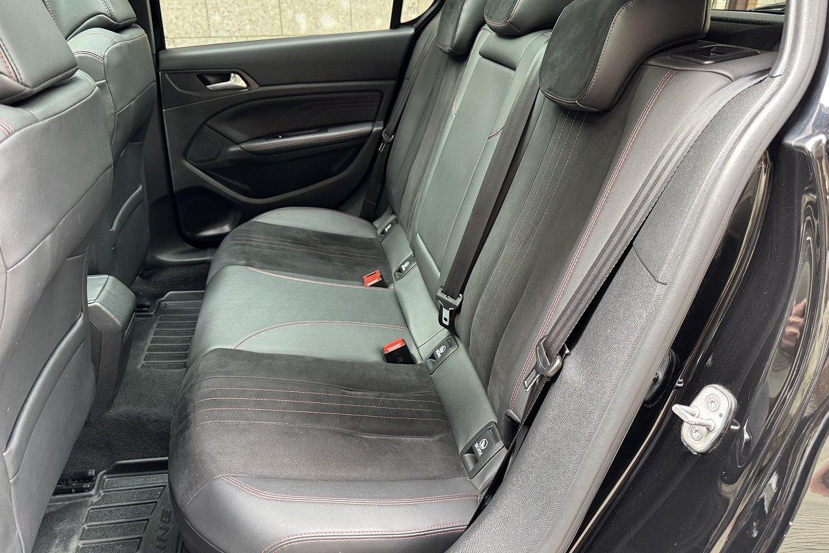 PEUGEOT 308 PureTech Turbo 225 S&S EAT8 GT