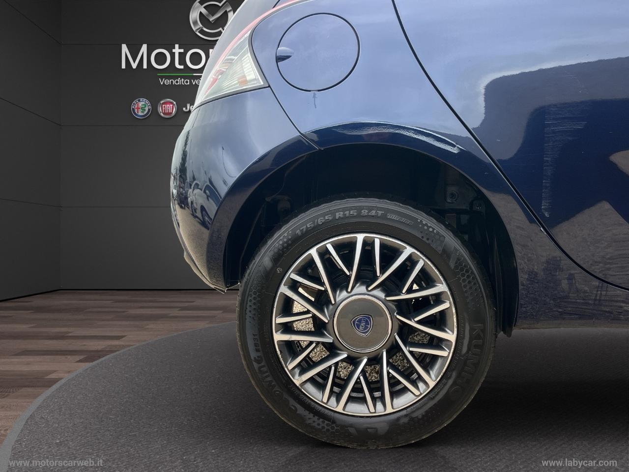 LANCIA Ypsilon 0.9 T.Air 85CV 5p. Met.Ec.Plat.