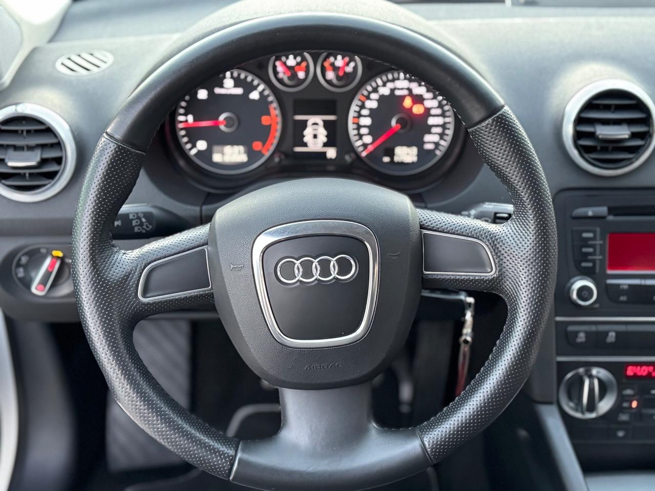 Audi A3 Sportback 105 CV Attraction