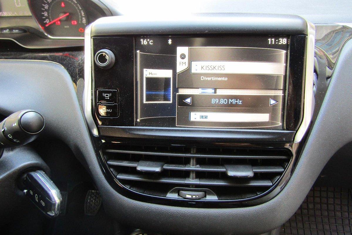 PEUGEOT 208 1° serie 1.4 HDi 68 CV 5 porte Active