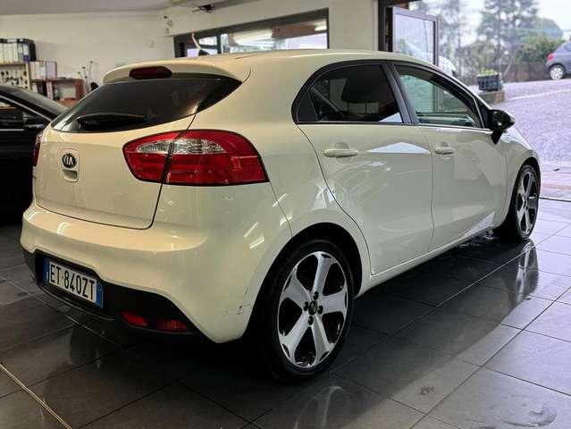 Kia Rio Rio 5p 1.2 cvvt Cool "X NEOPATENTATI"