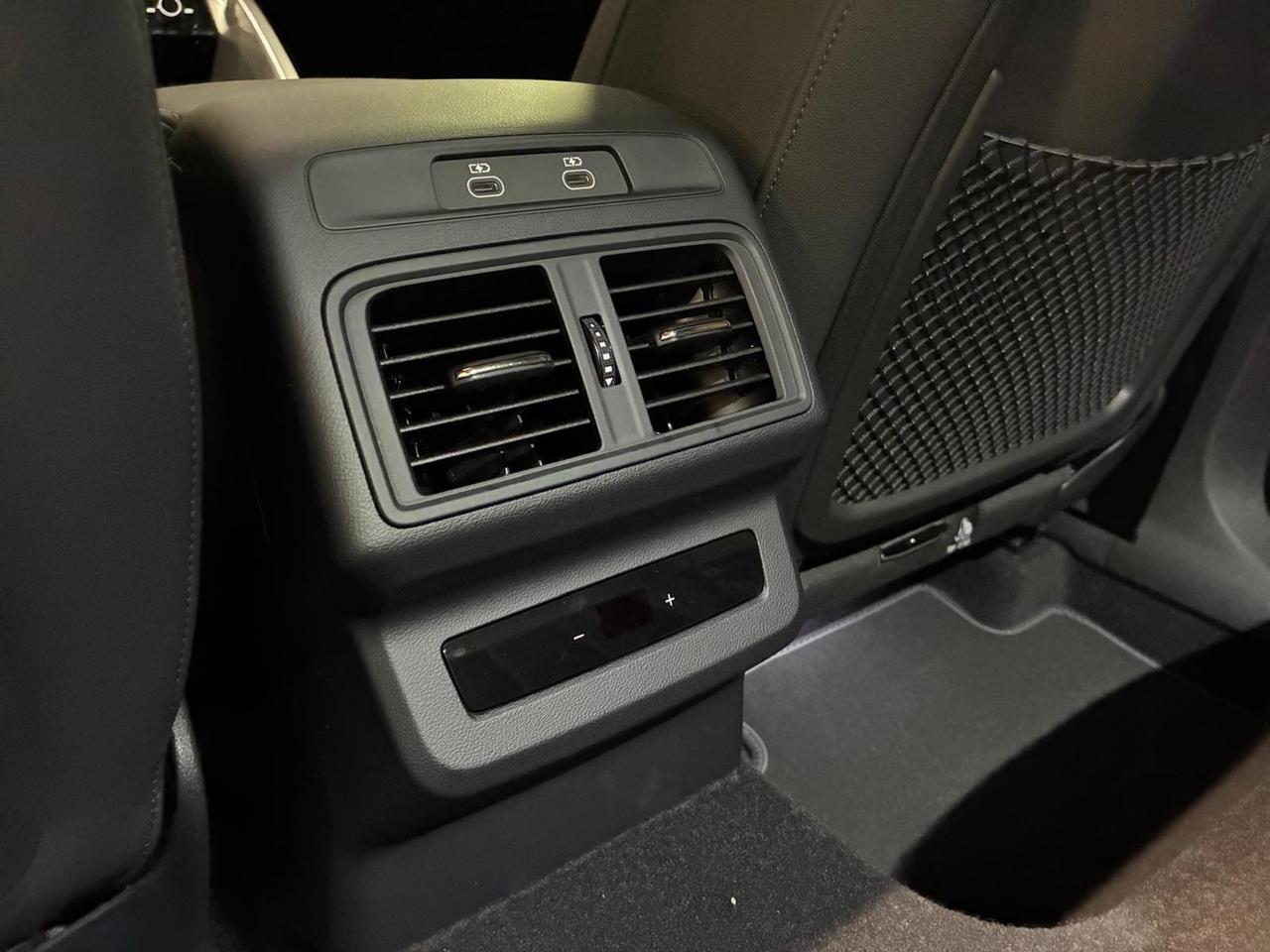 Audi Q5 SPB TDi 150 kW mHEV+ S tronic quattro line edition
