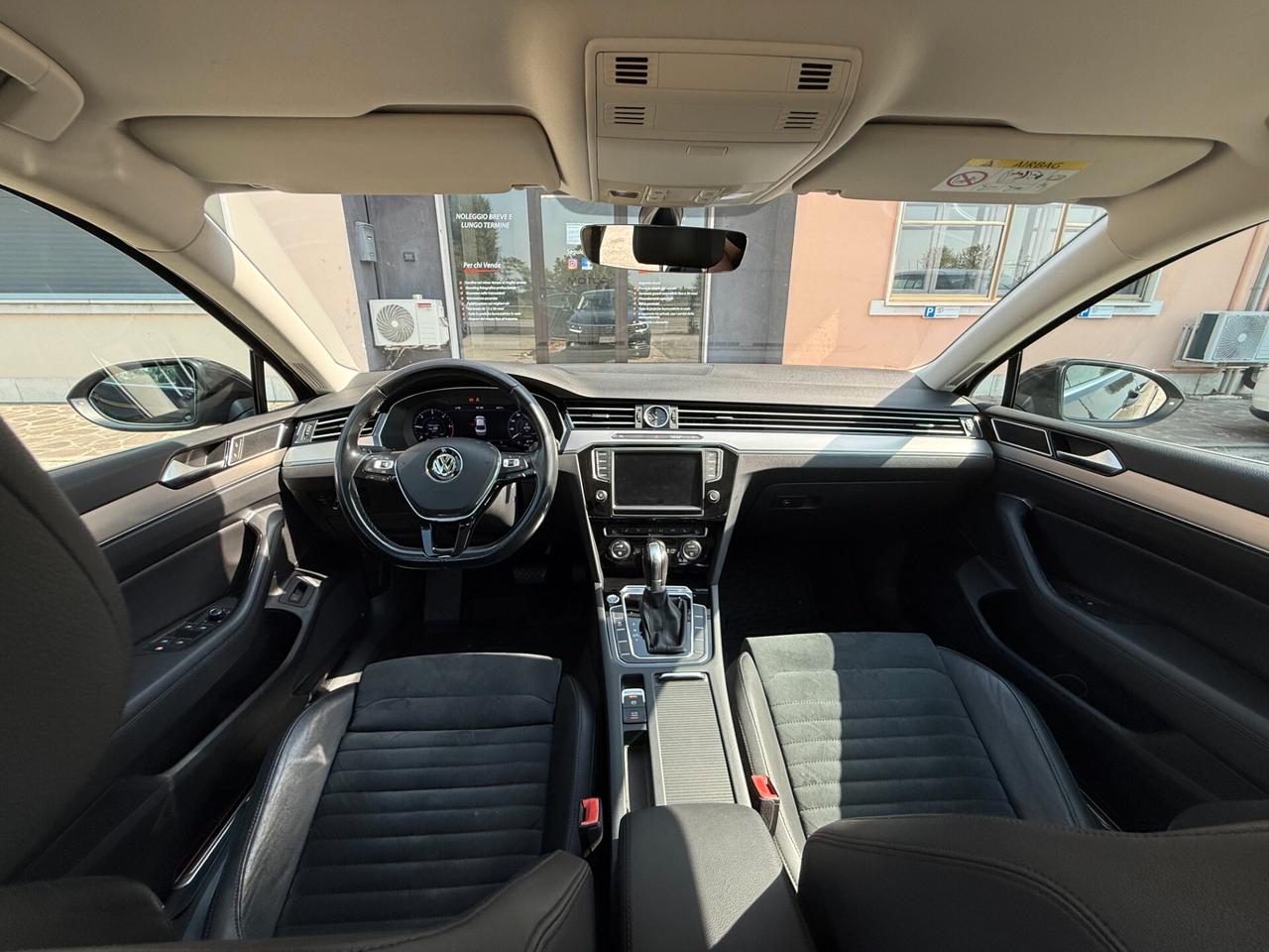 Volkswagen Passat 2.0 TDI SCR DSG Executive BMT