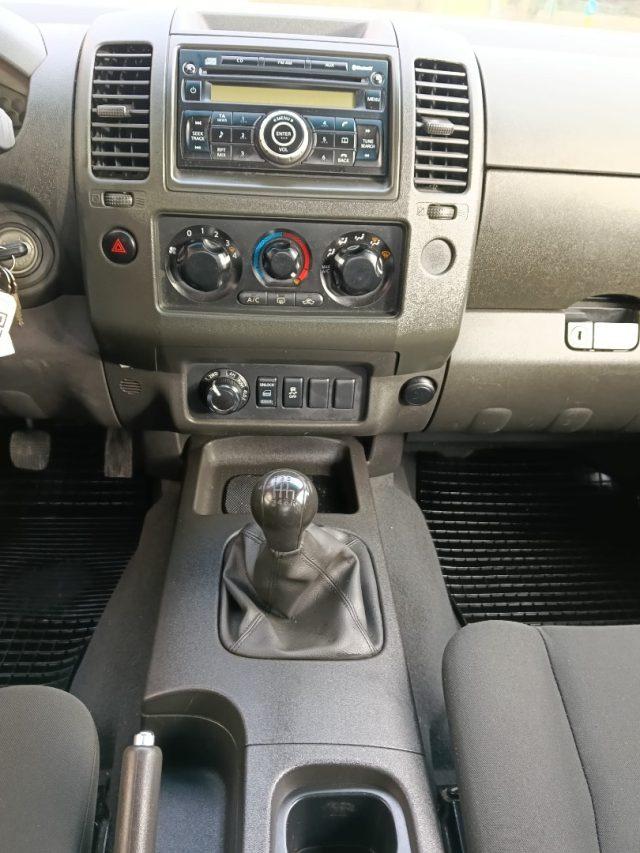 NISSAN Navara 2.5 dCi 4 PORTE 4WD Double Cab WoRK KM 116000