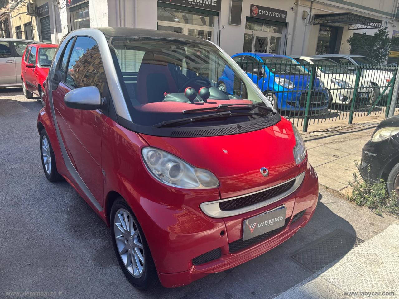 SMART fortwo 1000 52 kW coupé limited one