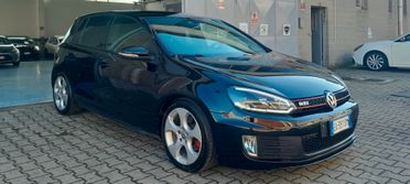 Volkswagen Golf GTI 2.0 TSI 5p.