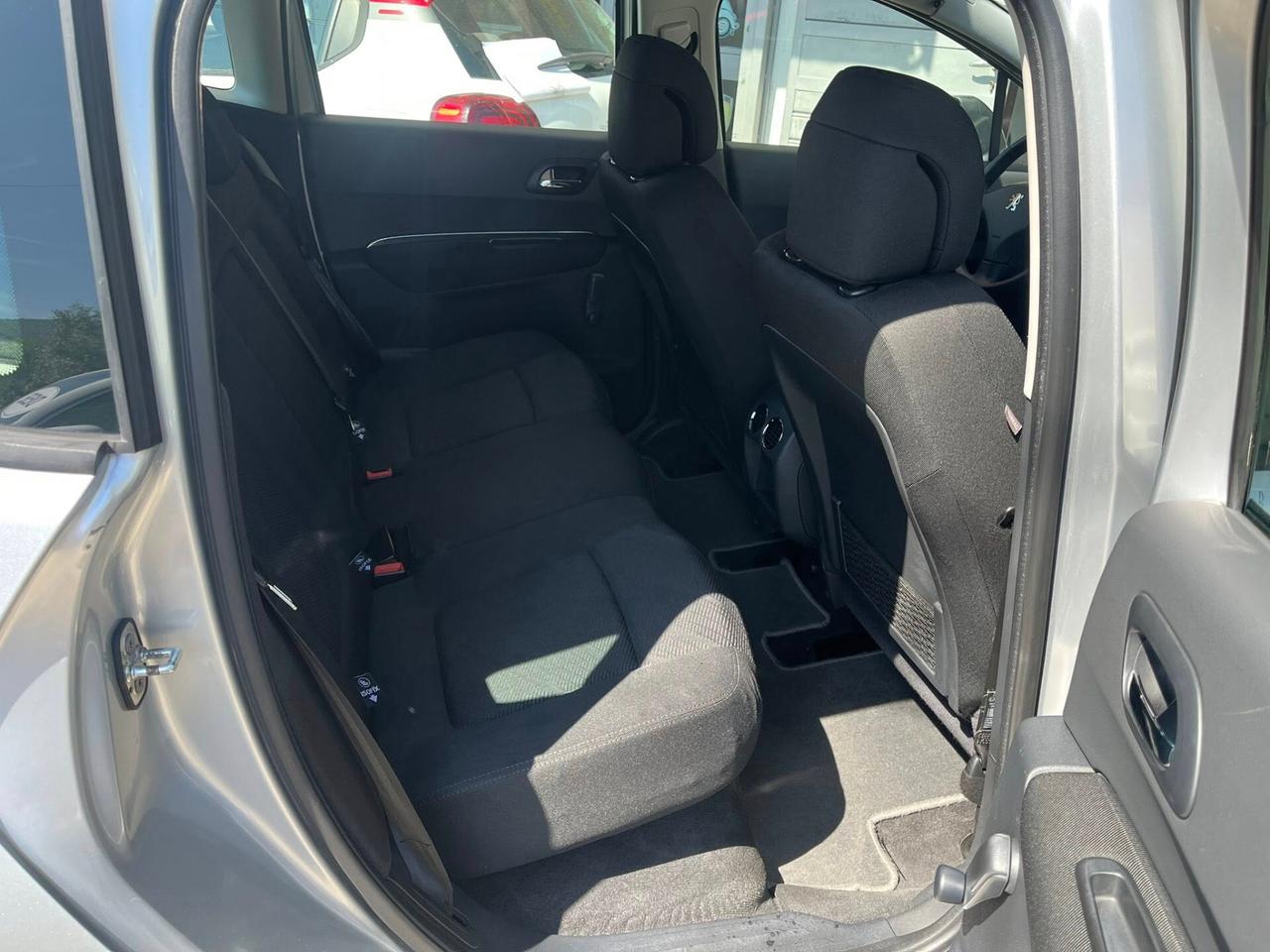 Peugeot 3008 1.6 HDi 110CV Tecno