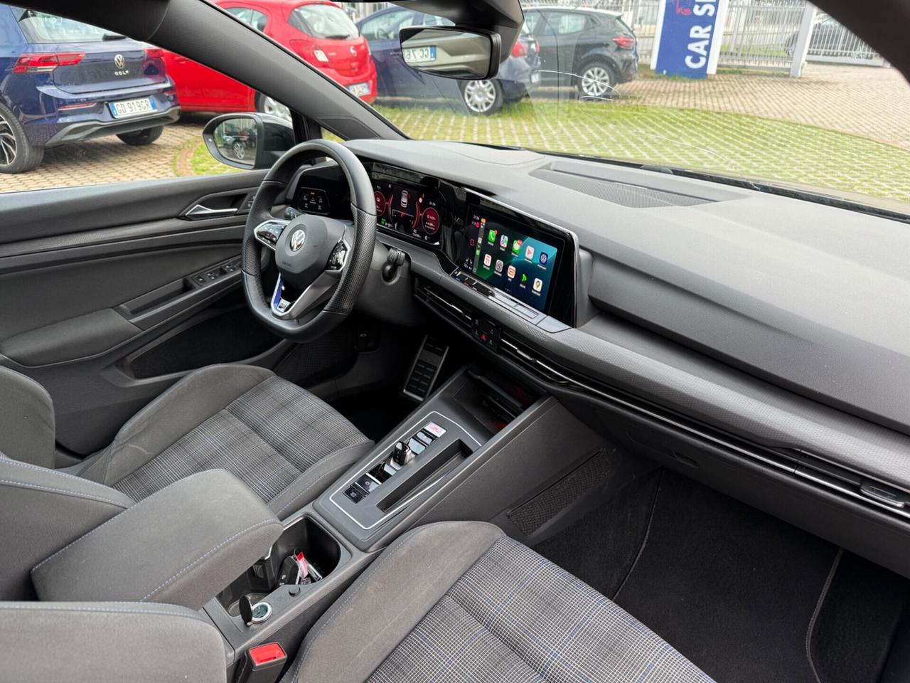 Volkswagen Golf 1.5 eTSI 225 CV EVO ACT DSG R-Line