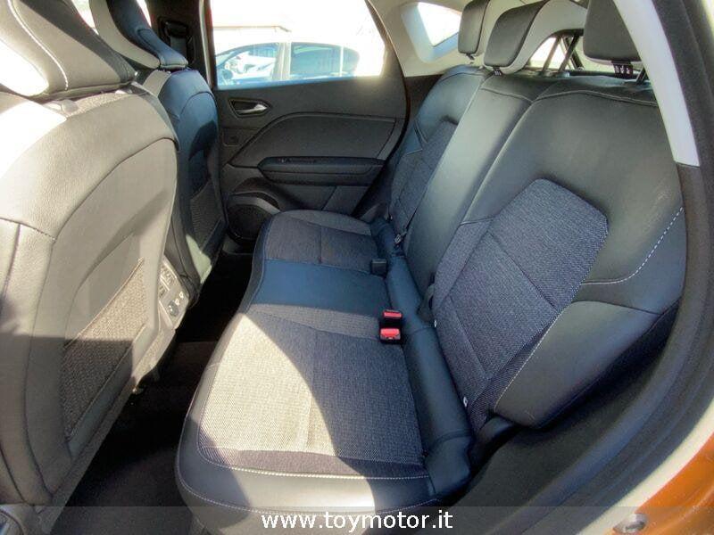 Renault Captur 2ª serie Plug-in Hybrid E-Tech 160 CV Intens