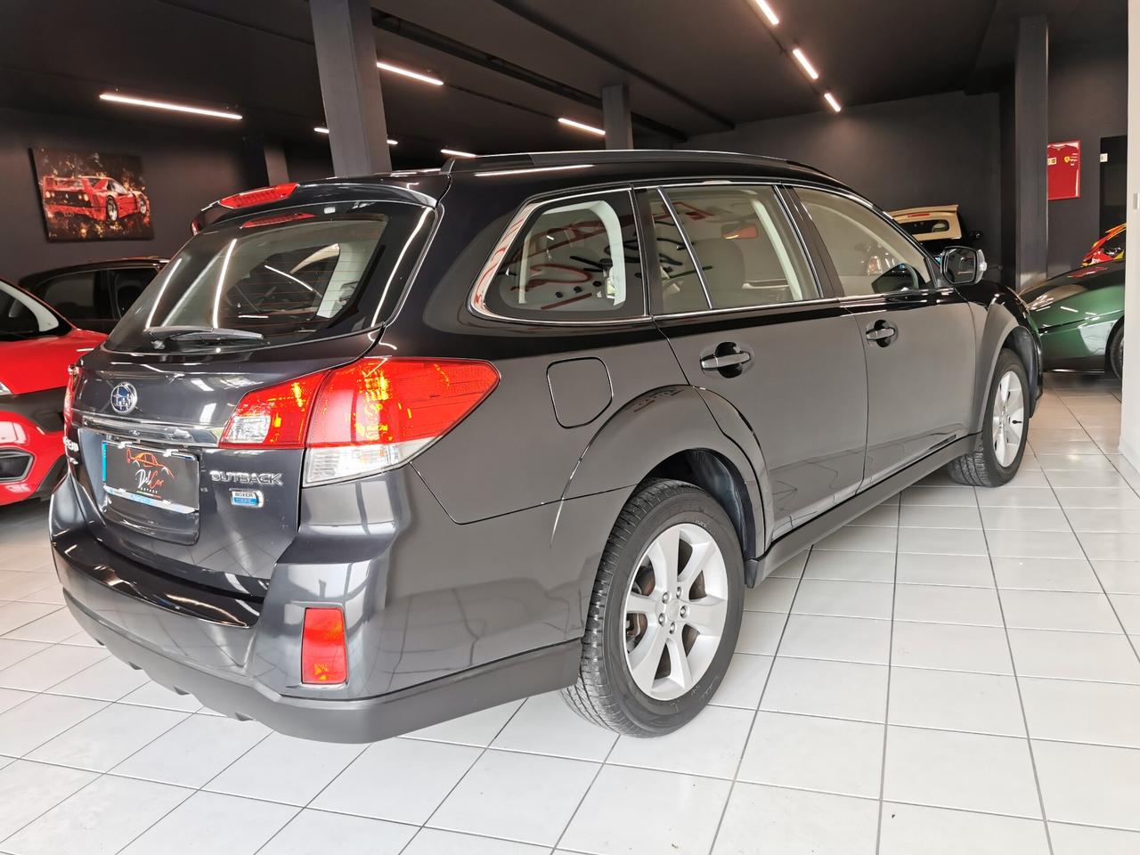 Subaru OUTBACK 2.0D CVT Exclusive