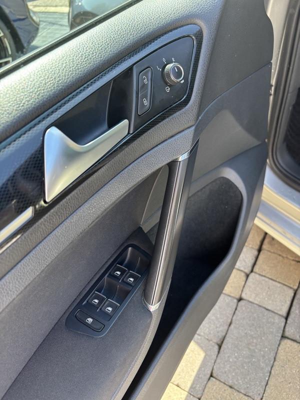 Volkswagen Golf 5 Porte Golf 5p 2.0 tdi Highline 150cv dsg