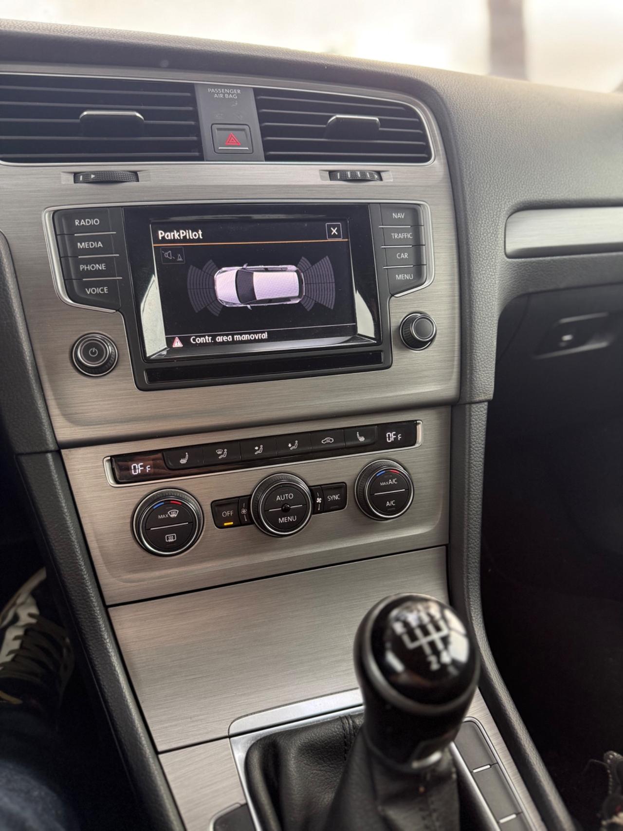 Volkswagen Golf Variant Business 1.6 TDI 105 CV Comfortline BMT