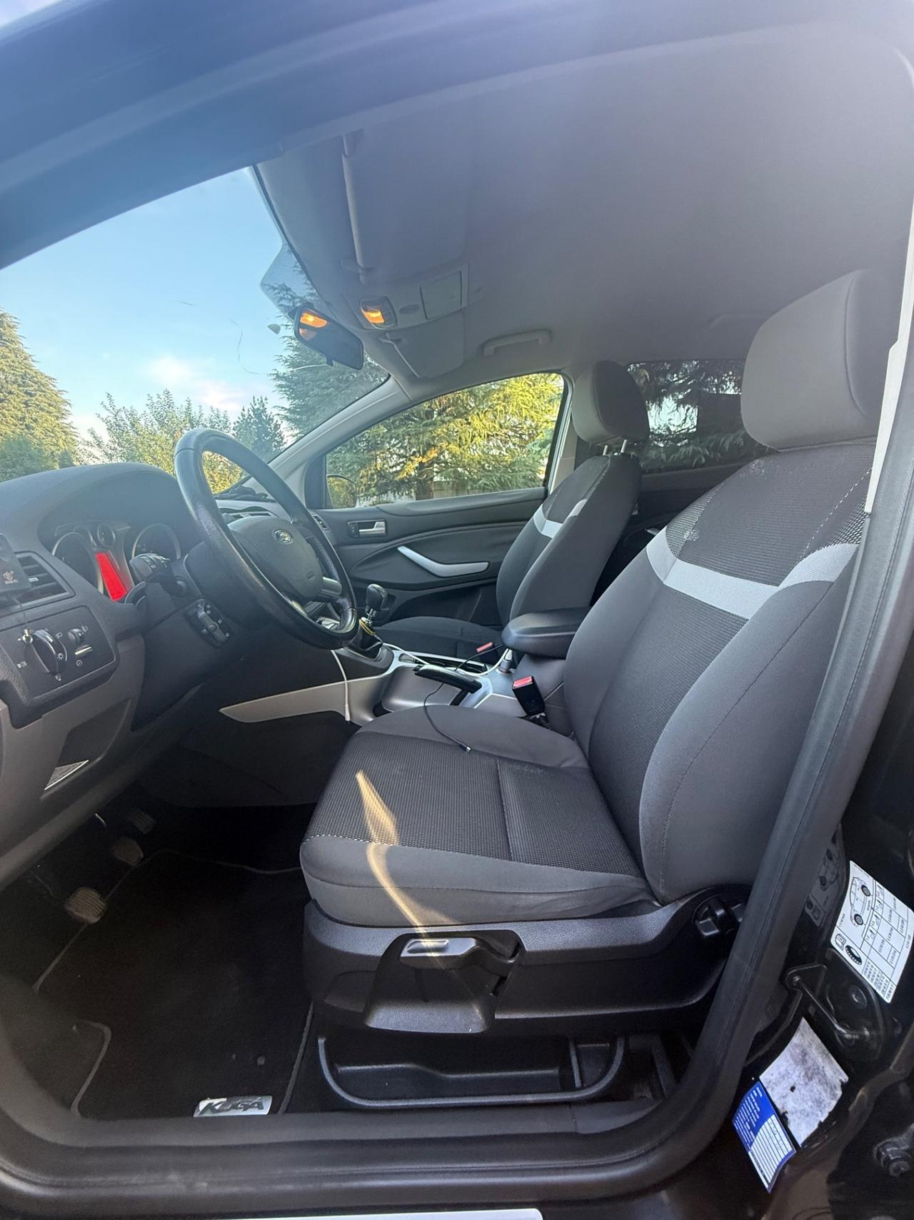 Ford Kuga 2.0 TDCi 140 CV 2WD Titanium DPF