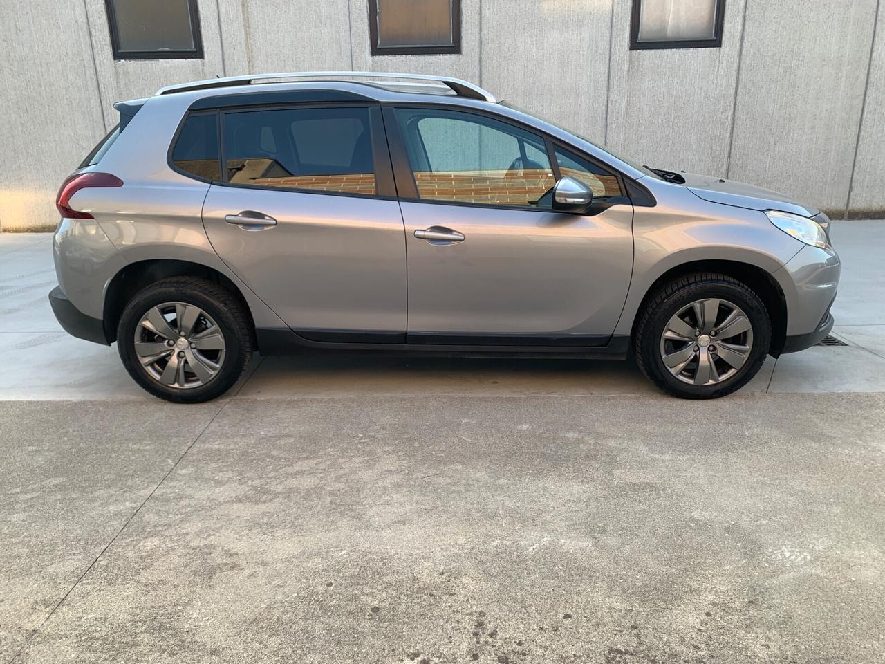 Peugeot 2008 BlueHDi