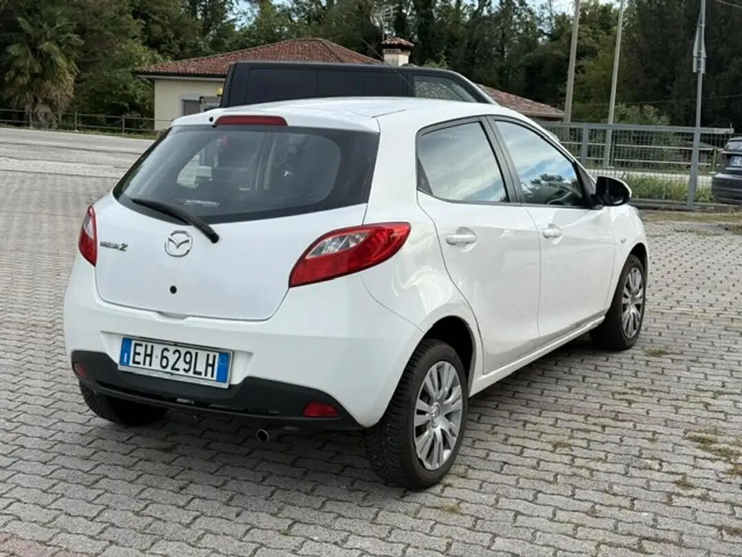 Mazda 2 Mazda2 1.3 16V 75CV 5p. Easy Clima