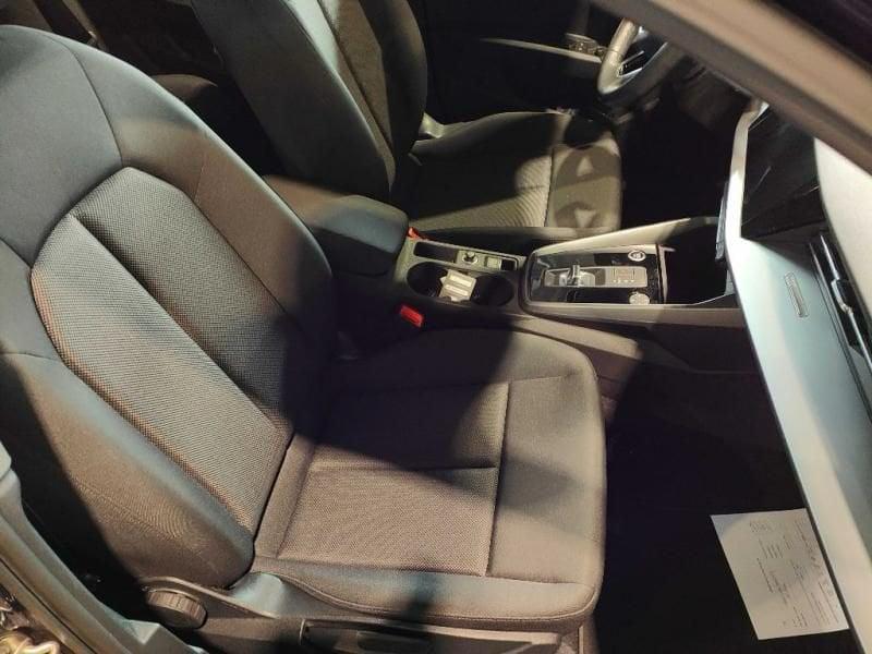 Audi A3 Sportback 30 g-tron S tronic Business