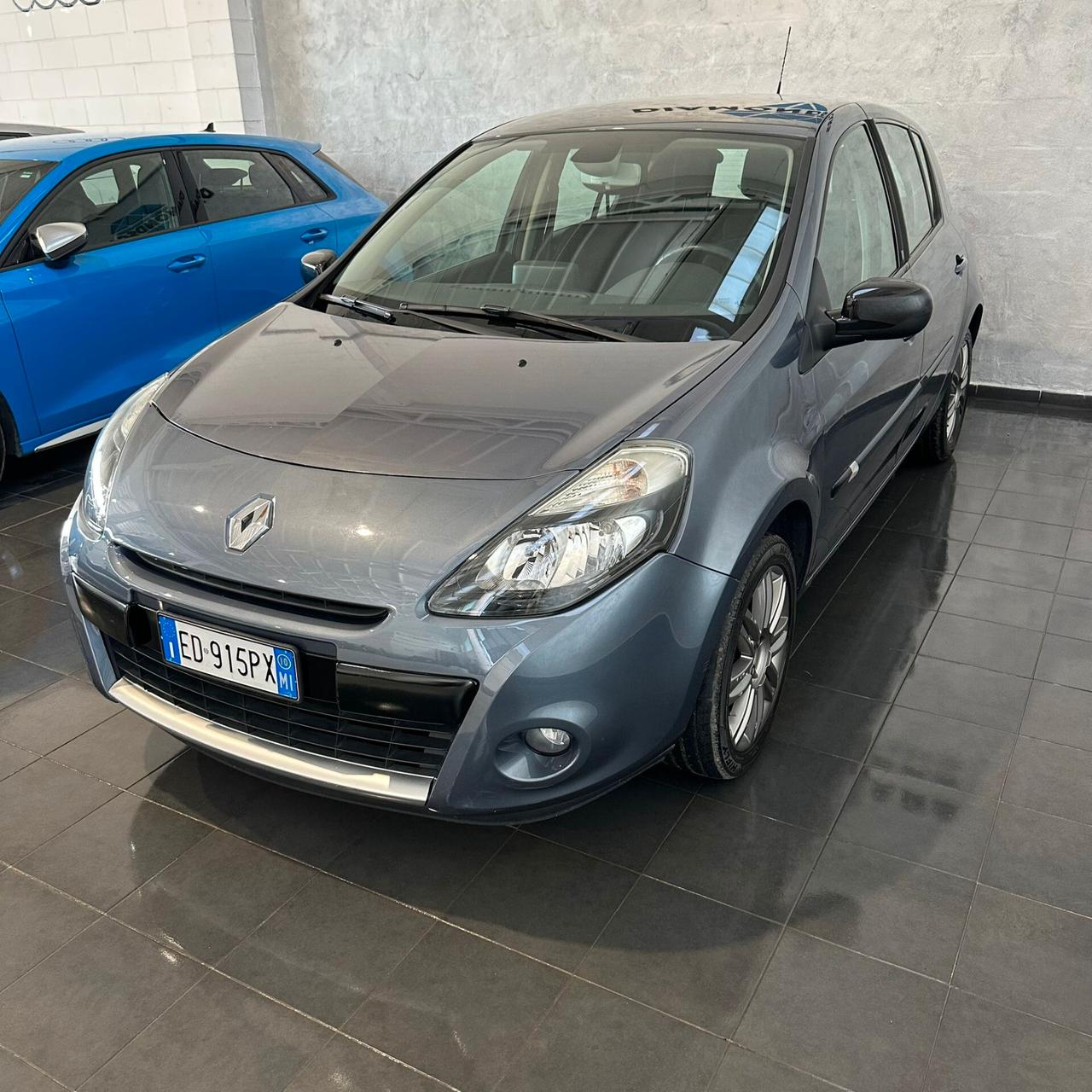 Renault Clio 1.2 16V 5 porte Confort