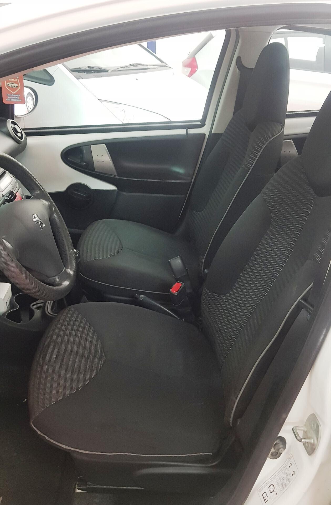 PEUGEOT 107 1.0 68CV 5P ACTIVE 04/2013