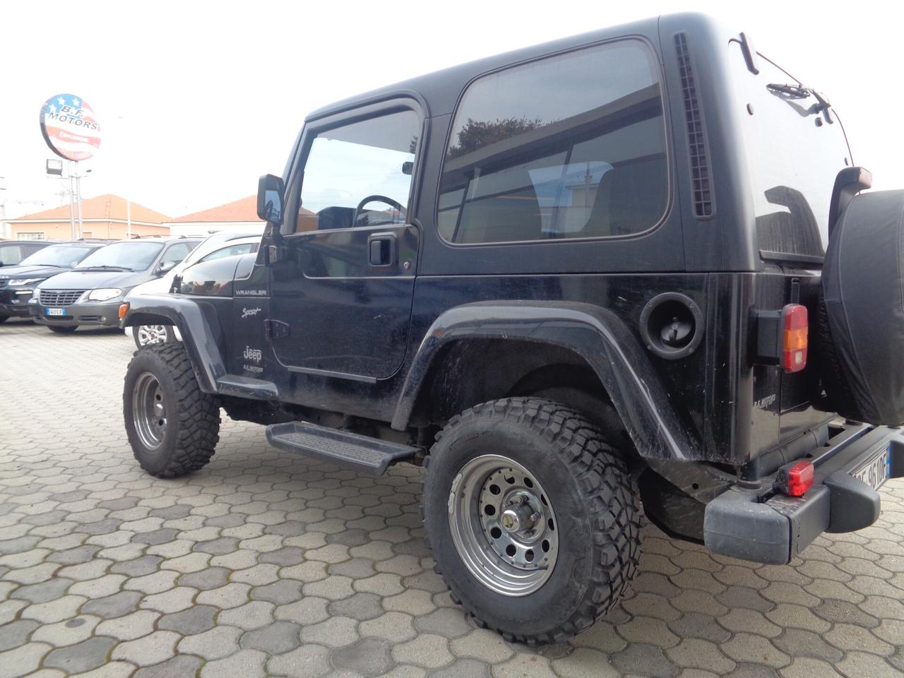 Jeep Wrangler 2.5 cat Sport