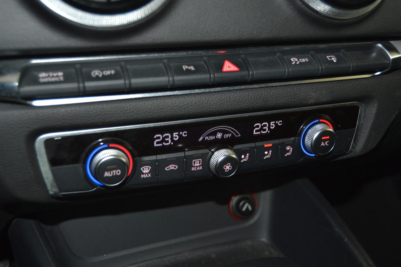 Audi A3 SPB 1.6 TDI S Tronic Sport Navi/Xenon/C.Auto