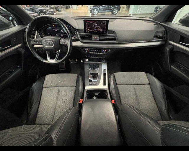 AUDI Q5 40 TDI quattro S tronic S line plus