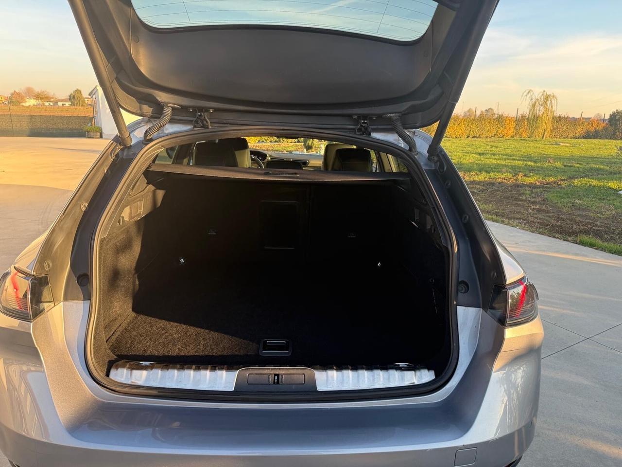 Peugeot 508 2.0 HDI 180CV EAT8 GT Line