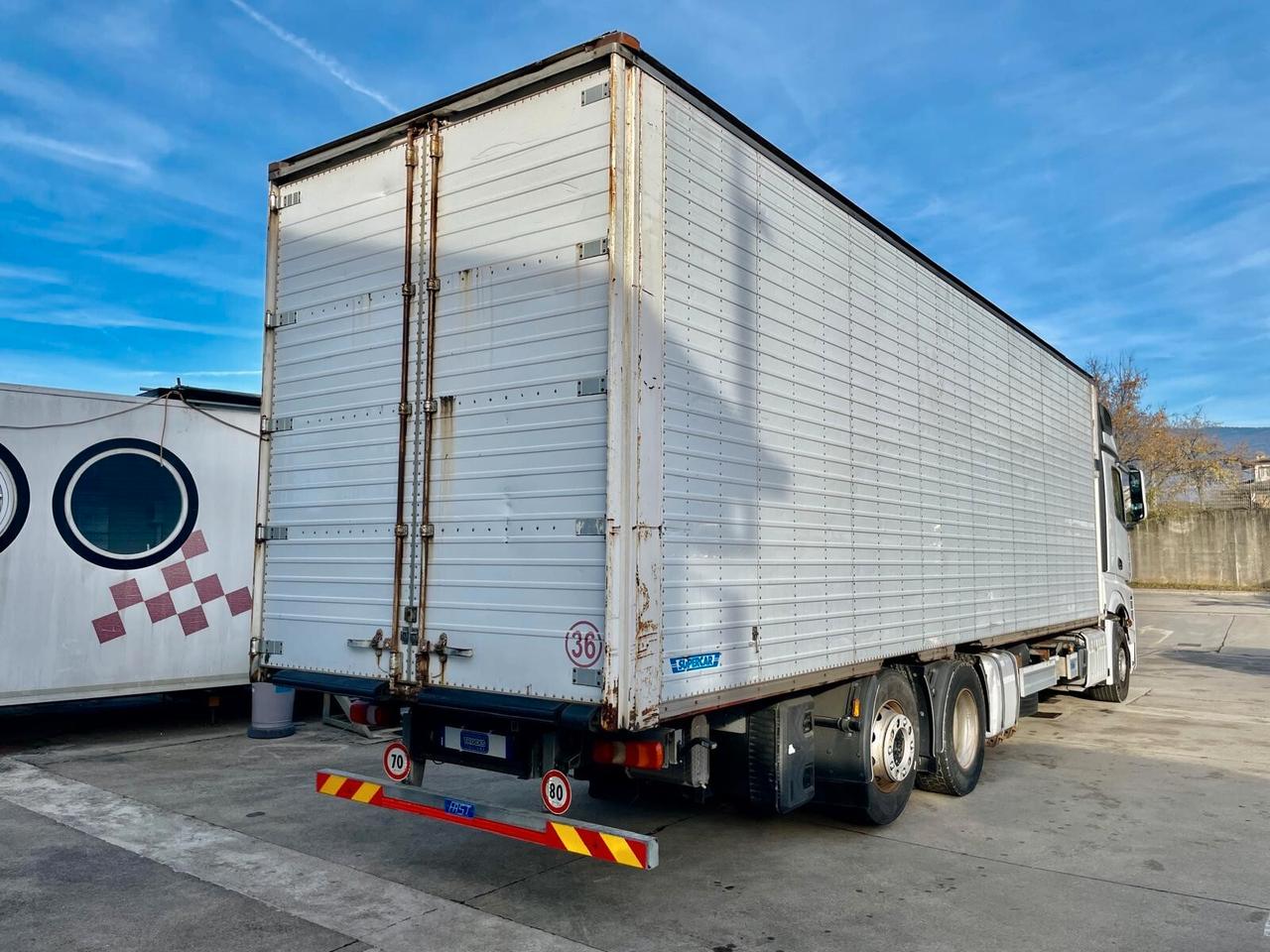 Mercedes Benz ACTROS 26-42 - EURO 6 - CASSONE 9.60