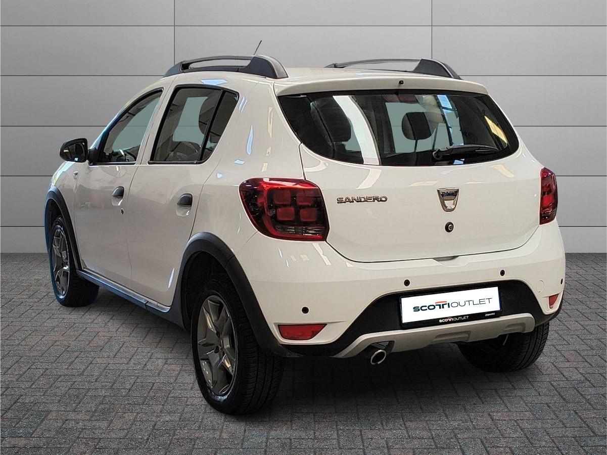 DACIA Sandero II 2017 Stepway - Sandero Stepway 1.5 blue dci Comfo