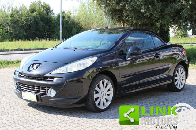 PEUGEOT 207 1.6 HDi 110CV CC Féline