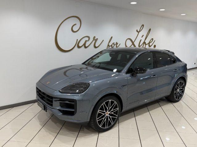 PORSCHE Cayenne 3.0 V6 E-Hybrid Black Edition