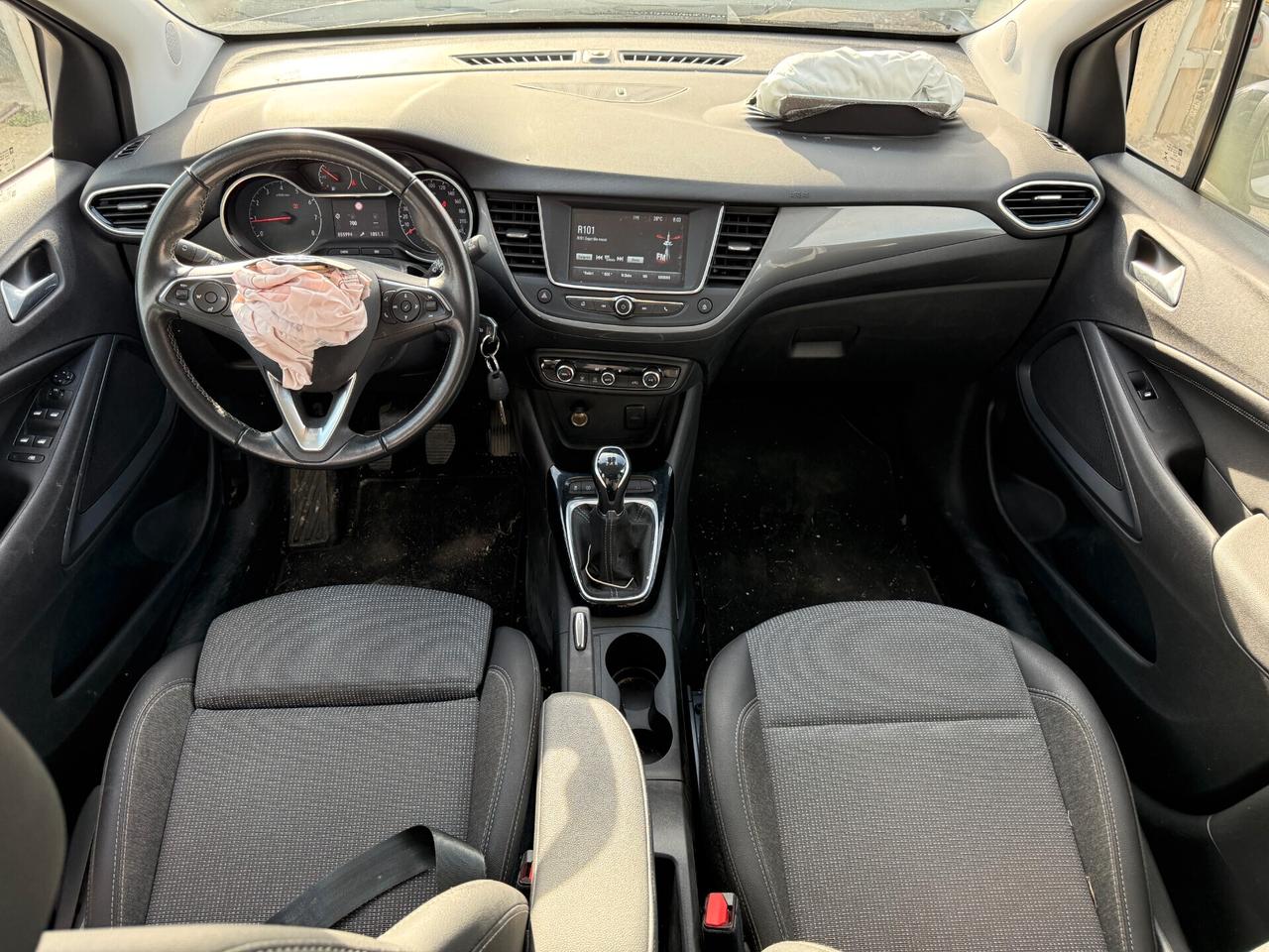 OPEL CROSSLAND 2022 1.2 BENZINA 83 CV *SINISTRATA