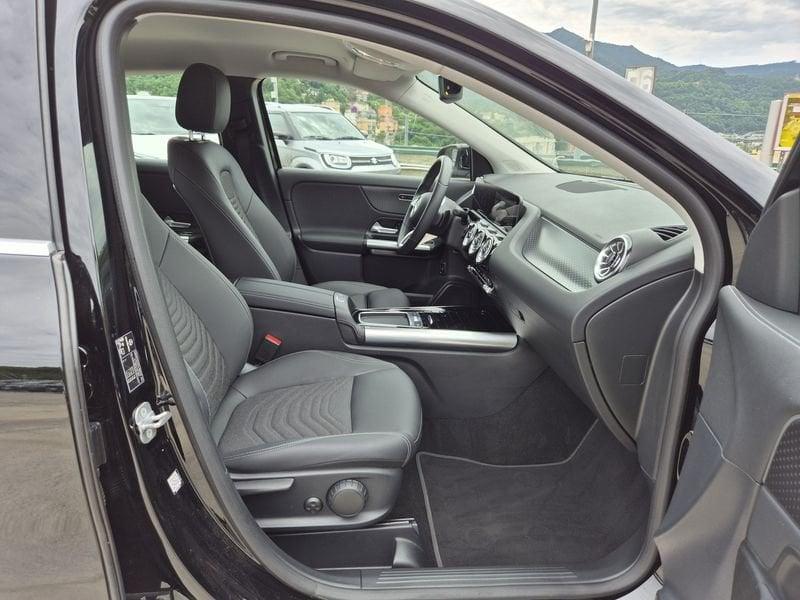 Mercedes-Benz GLA 180 Progressive Advanced Plus auto