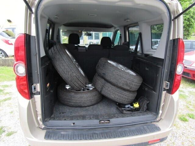 Fiat Doblo Doblò 2.0 MJT 16V Emotion con GANCIO