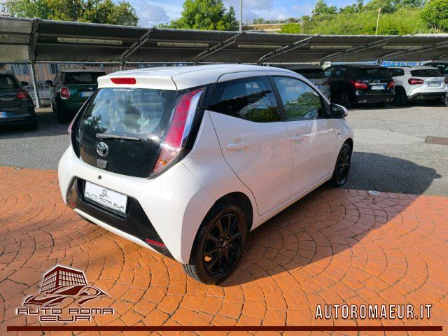 TOYOTA Aygo 1.0 VVT-i 69 CV 5 porte x-cool TSS PREZZO REALE!