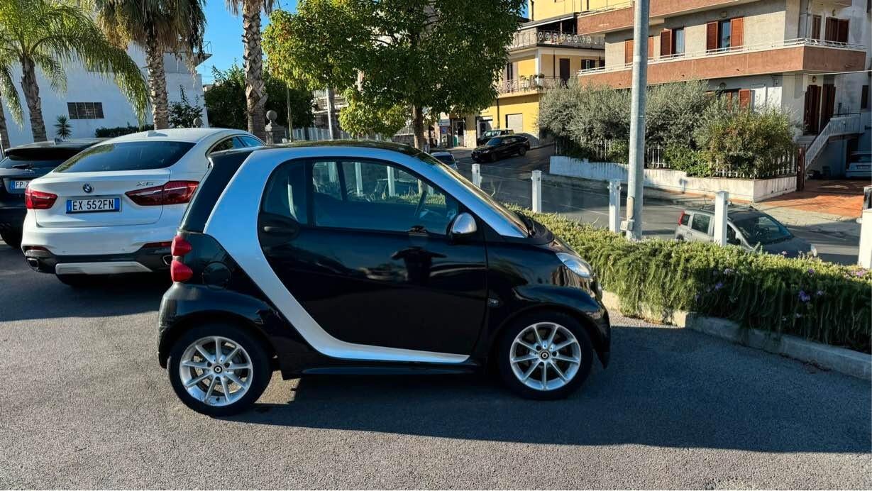 Smart ForTwo 1000 52 kW coupé passion