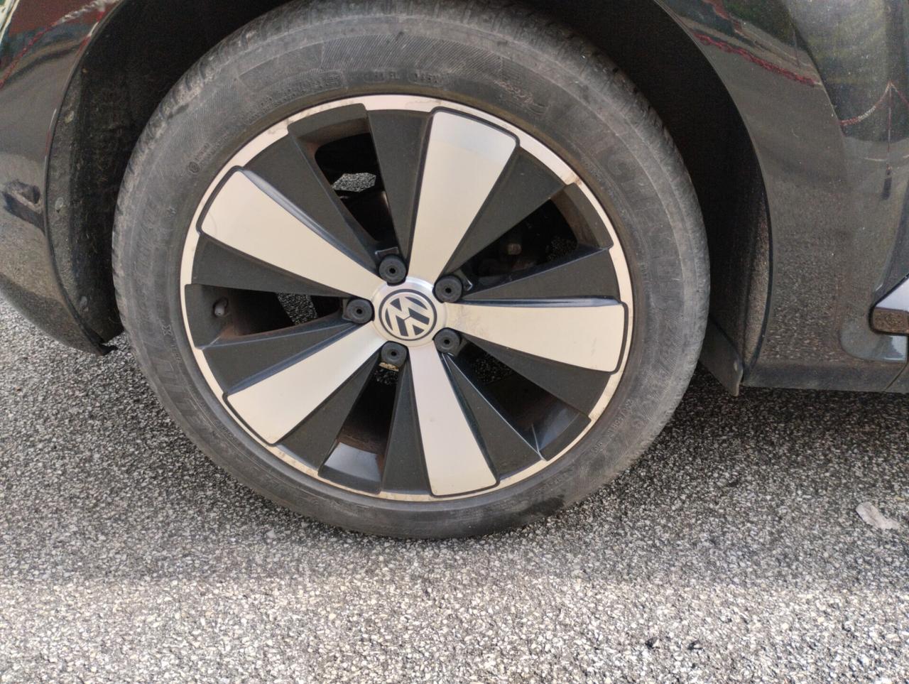 Volkswagen Maggiolino 2.0 TDI DSG Fender Edition