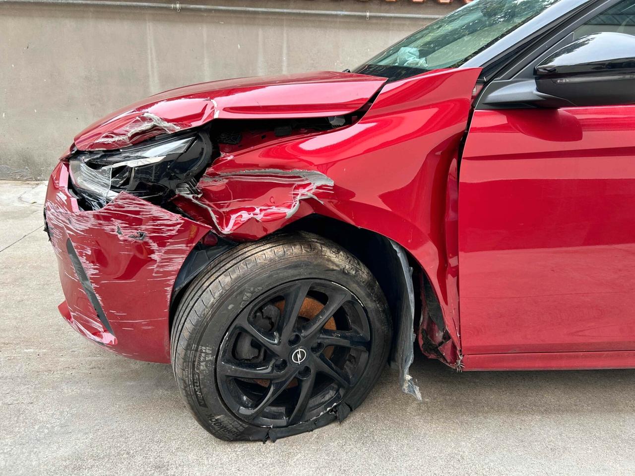 Opel Corsa 1.5 D 100CV - 2022 Incidentata