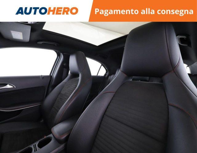 MERCEDES-BENZ A 180 Premium