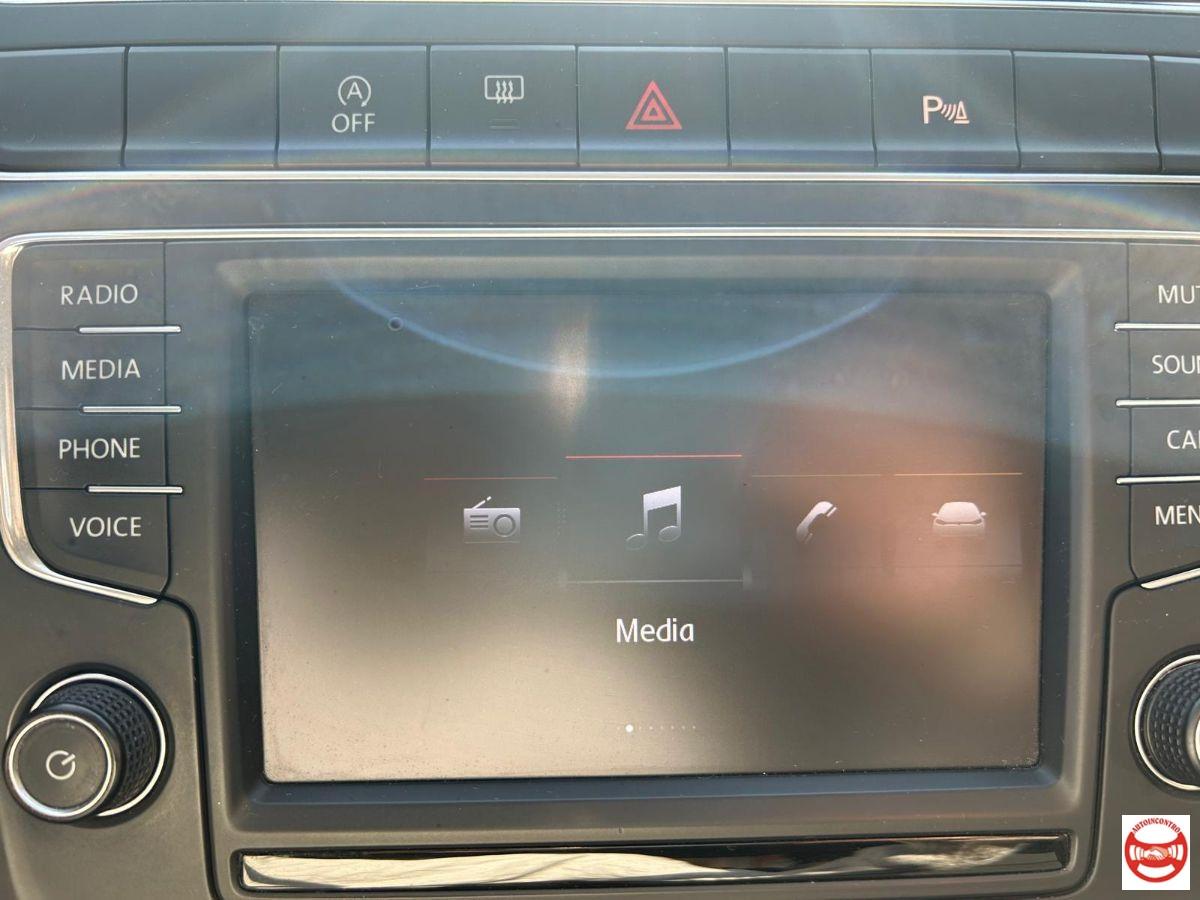 VOLKSWAGEN - Polo 1.2 tsi Comfortline BM 5p