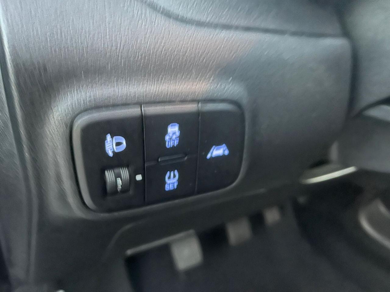 Hyundai i10 1.0 BENZ X NEOP 40.000 KM