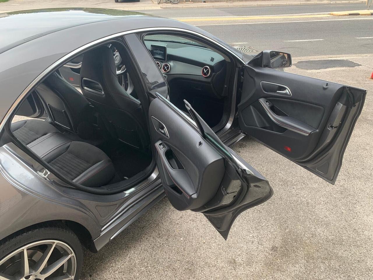 Mercedes-benz CLA 200d Premium AMG Pack Neopat.