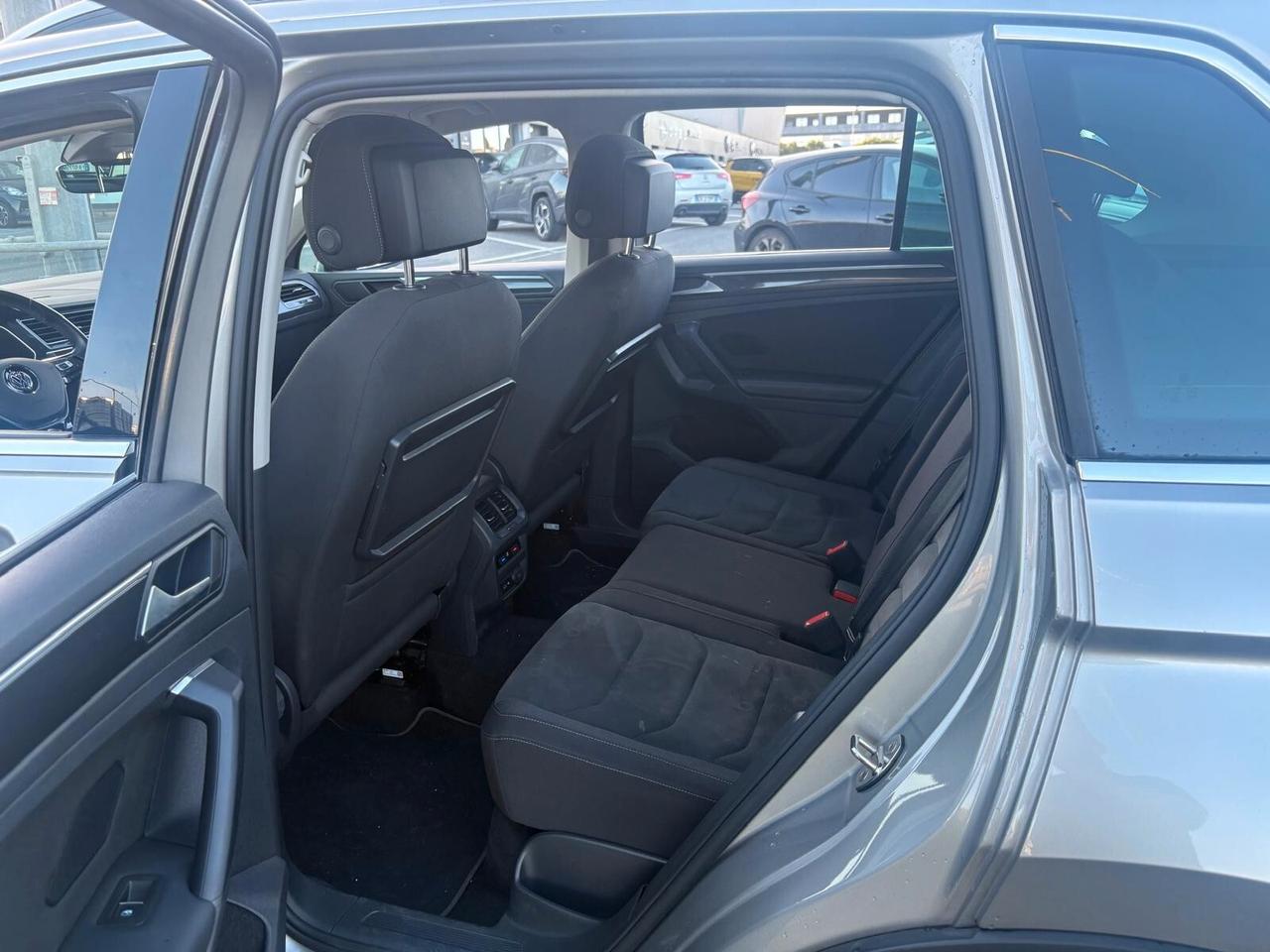 Volkswagen Tiguan 2.0 TDI SCR DSG 4MOTION Advanced BMT