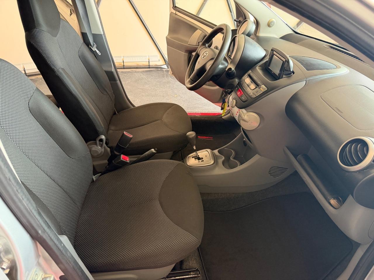 Toyota Aygo 1.0 12V VVT-i 5 porte Now